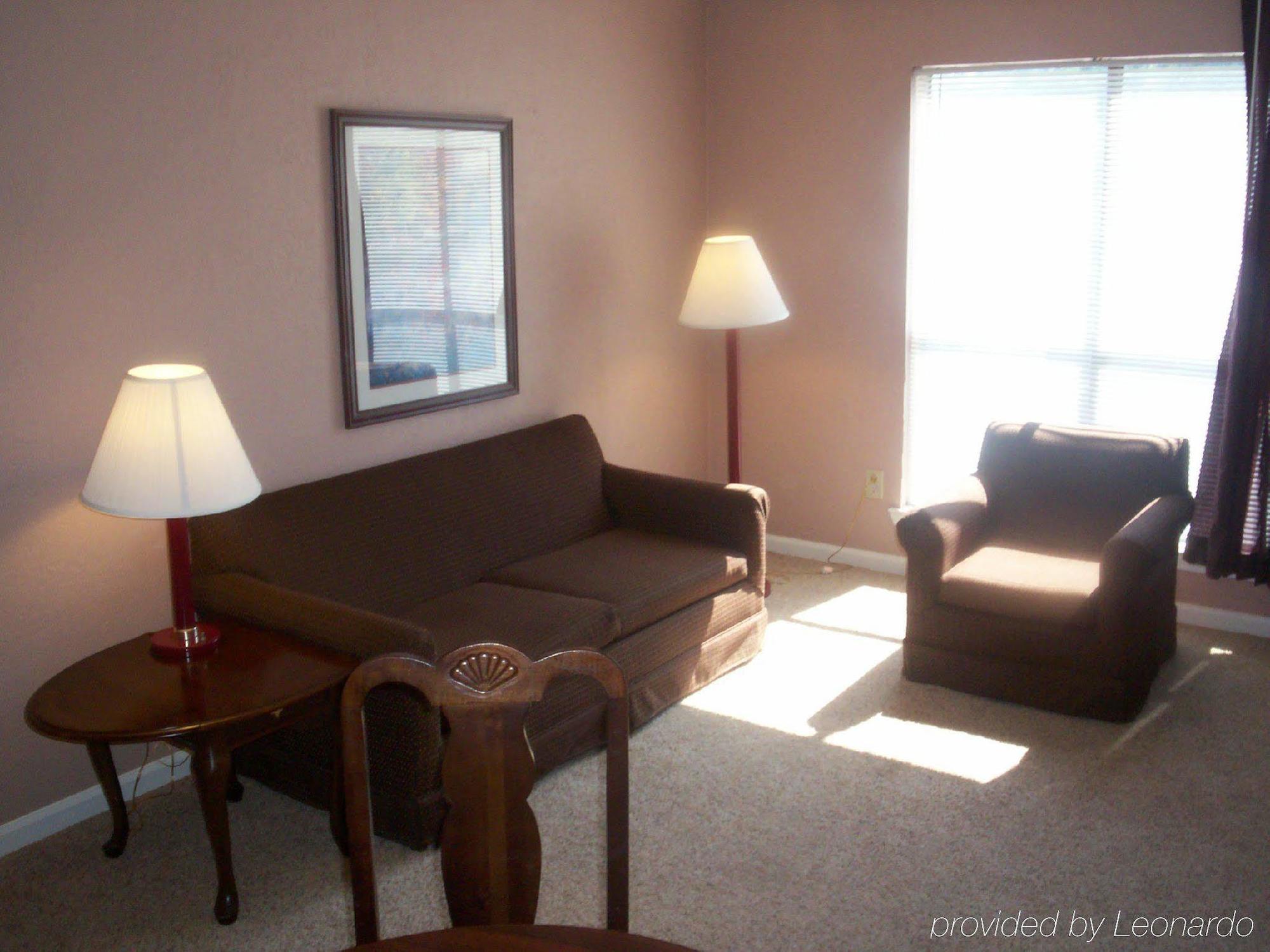 Rime Garden Inn & Suites Irondale Habitación foto